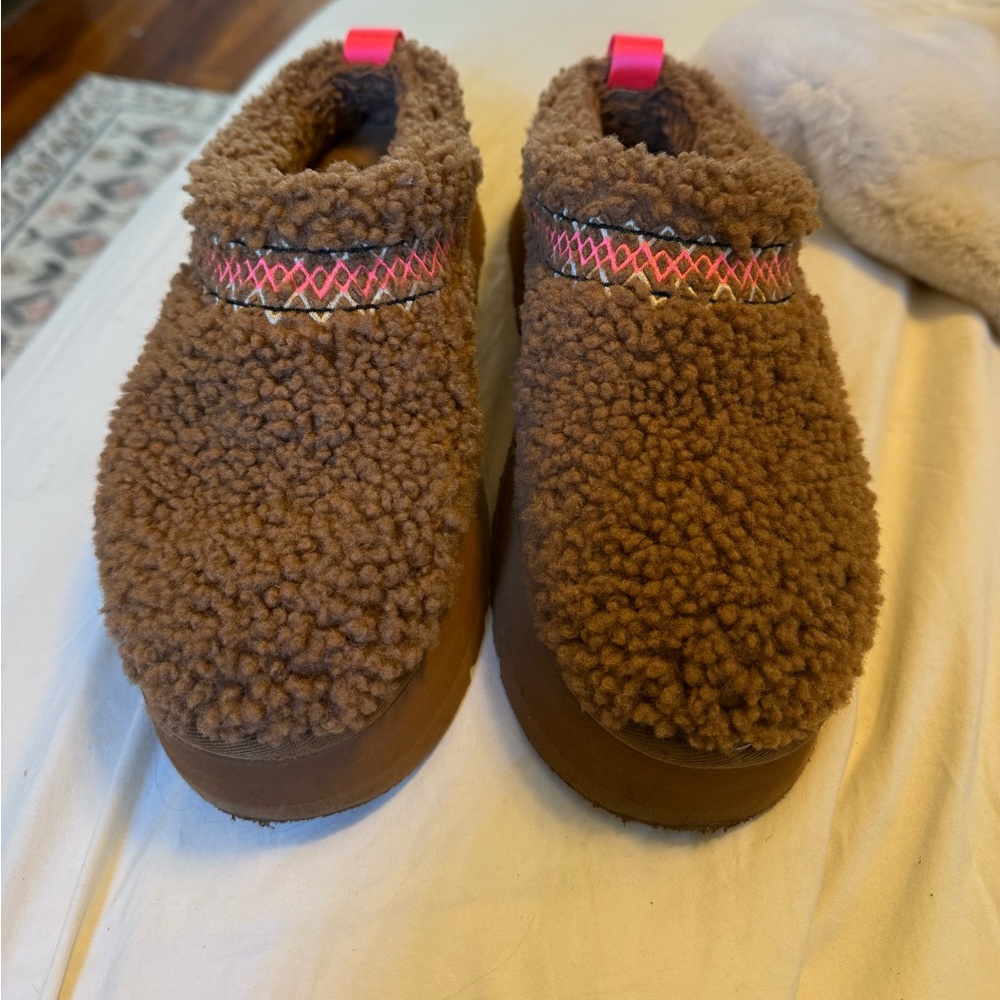 Ugg Tazz Braided Slippers